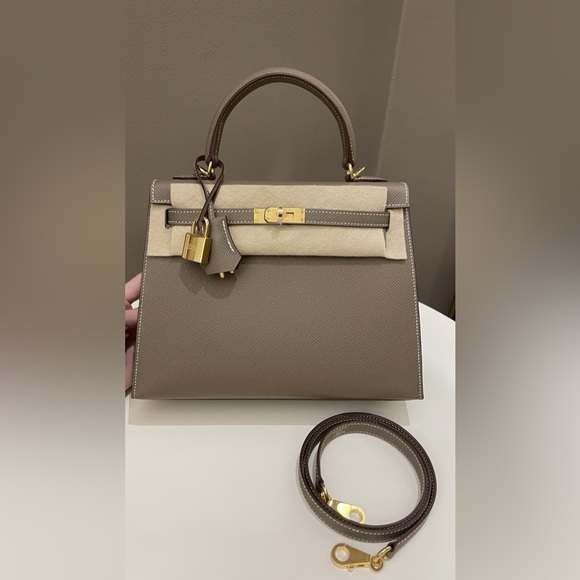 have a Kelly 25 Sellier in Etoupe with GHW Brand new with recipe and everything. - Picture 2 of 2